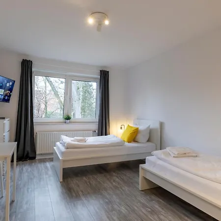 Appartamento Budgetroom Modernes Mit 3 Schlafzimmern